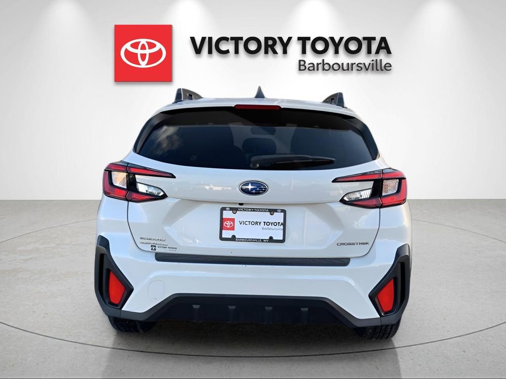 Used 2024 Subaru Crosstrek 2.0i Premium image 7