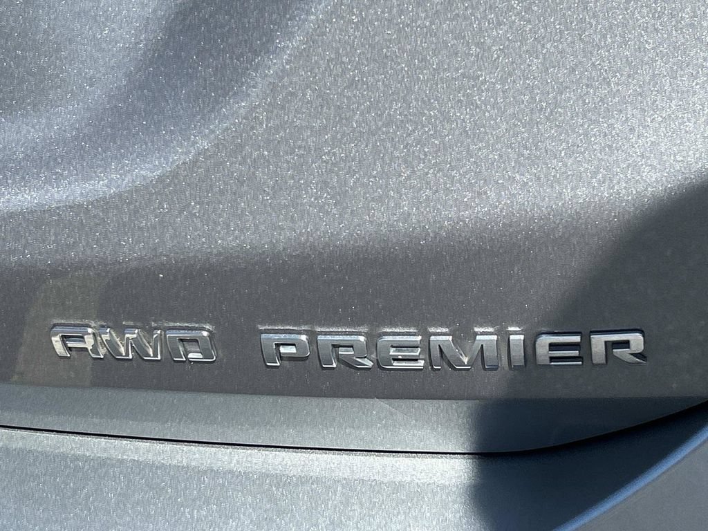 Used 2023 Chevrolet Equinox Premier AWD/4WD image 10