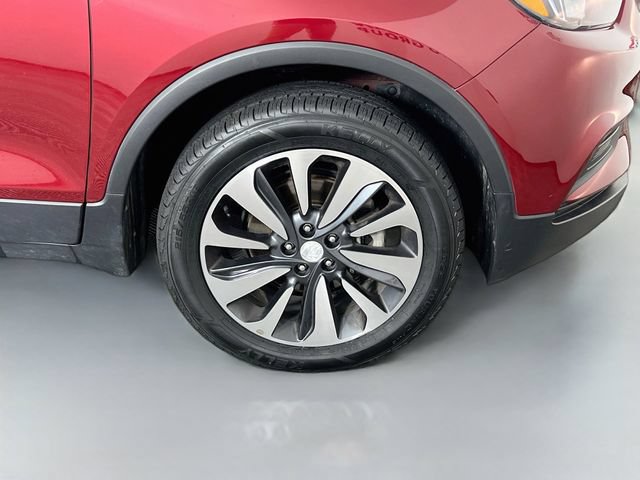 Used 2021 Buick Encore Preferred AWD/4WD image 34