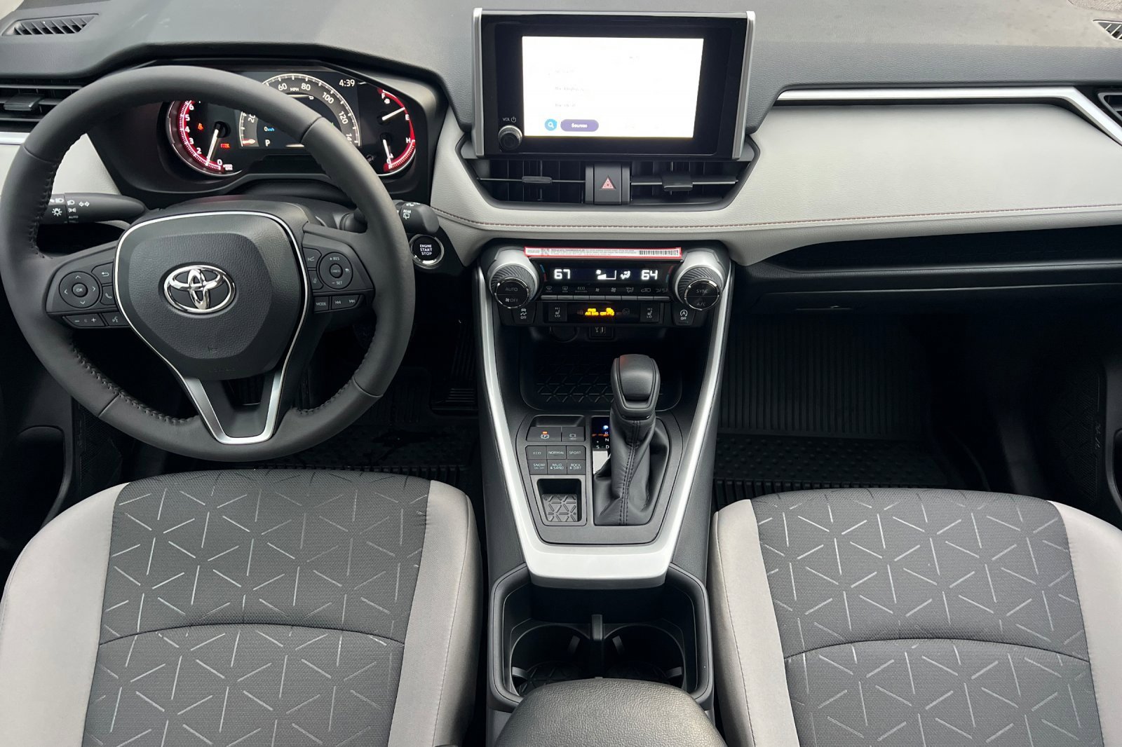 New 2025 Toyota RAV4 XLE w/ Convenience Package image 10