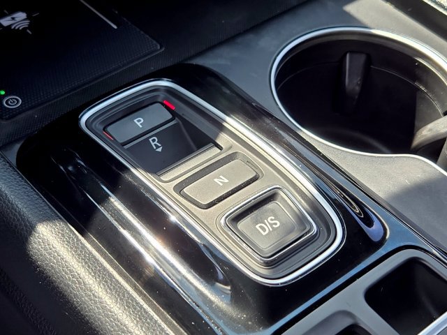 Used 2025 Honda Pilot EX-L image 29