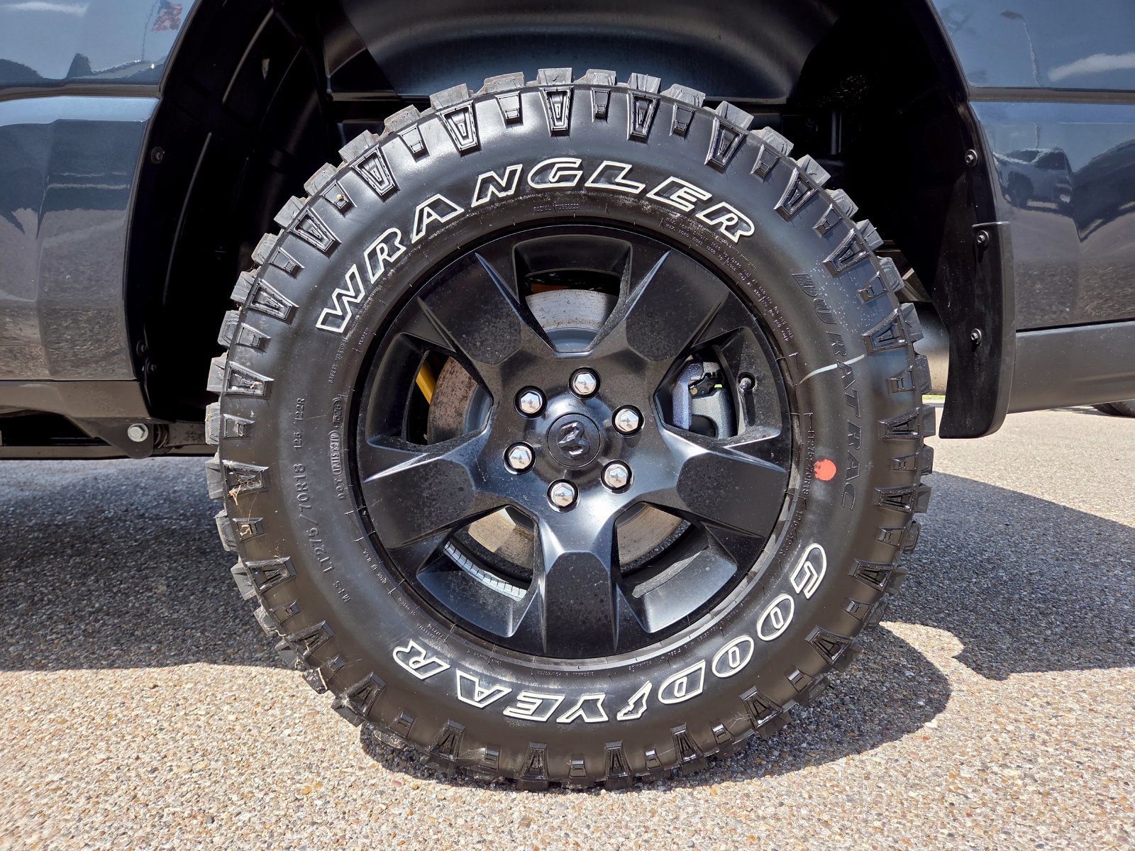 New 2026 RAM 1500 Warlock AWD/4WD image 9