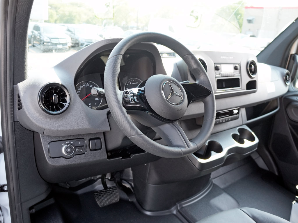 New 2026 Mercedes-Benz Sprinter 2500 image 11