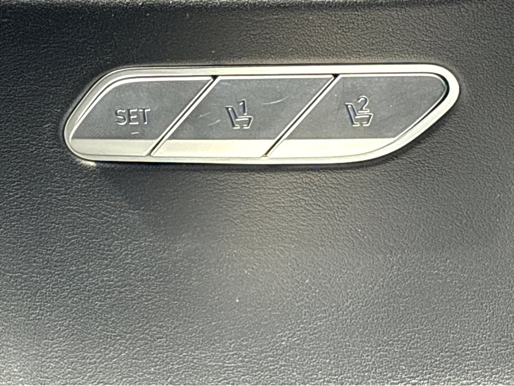 Used 2024 Genesis GV80 2.5T image 34