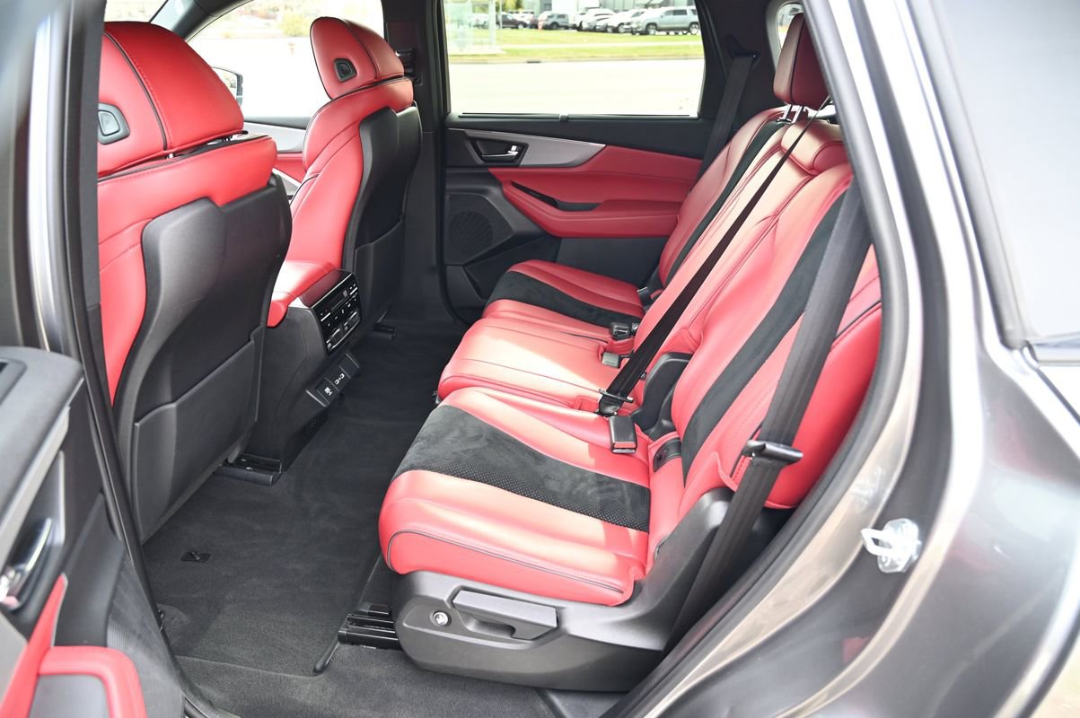 Used 2023 Acura MDX A-Spec image 40