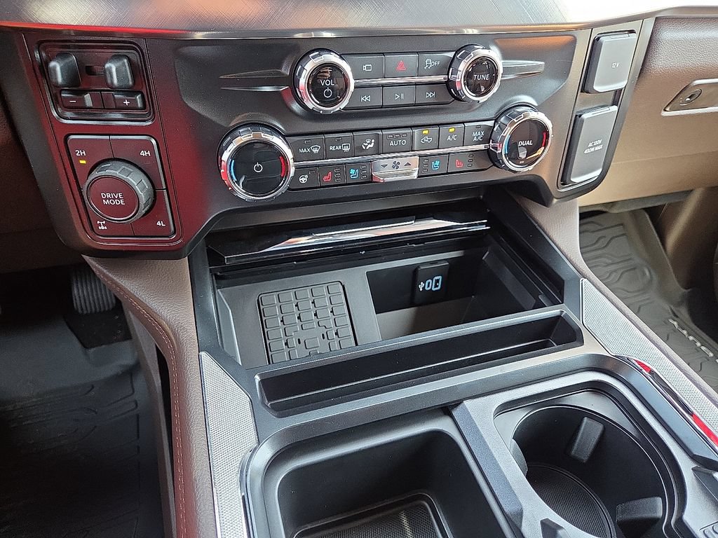 New 2026 Ford F350 King Ranch w/ Chrome Package AWD/4WD image 27