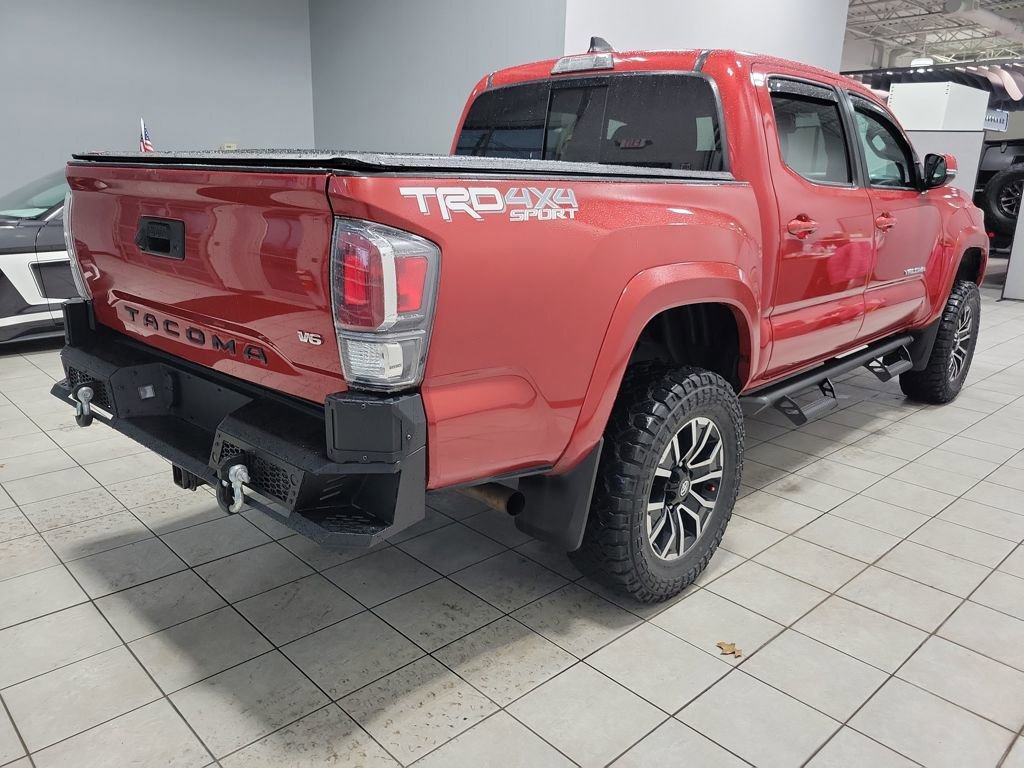 Used 2022 Toyota Tacoma TRD Sport image 16