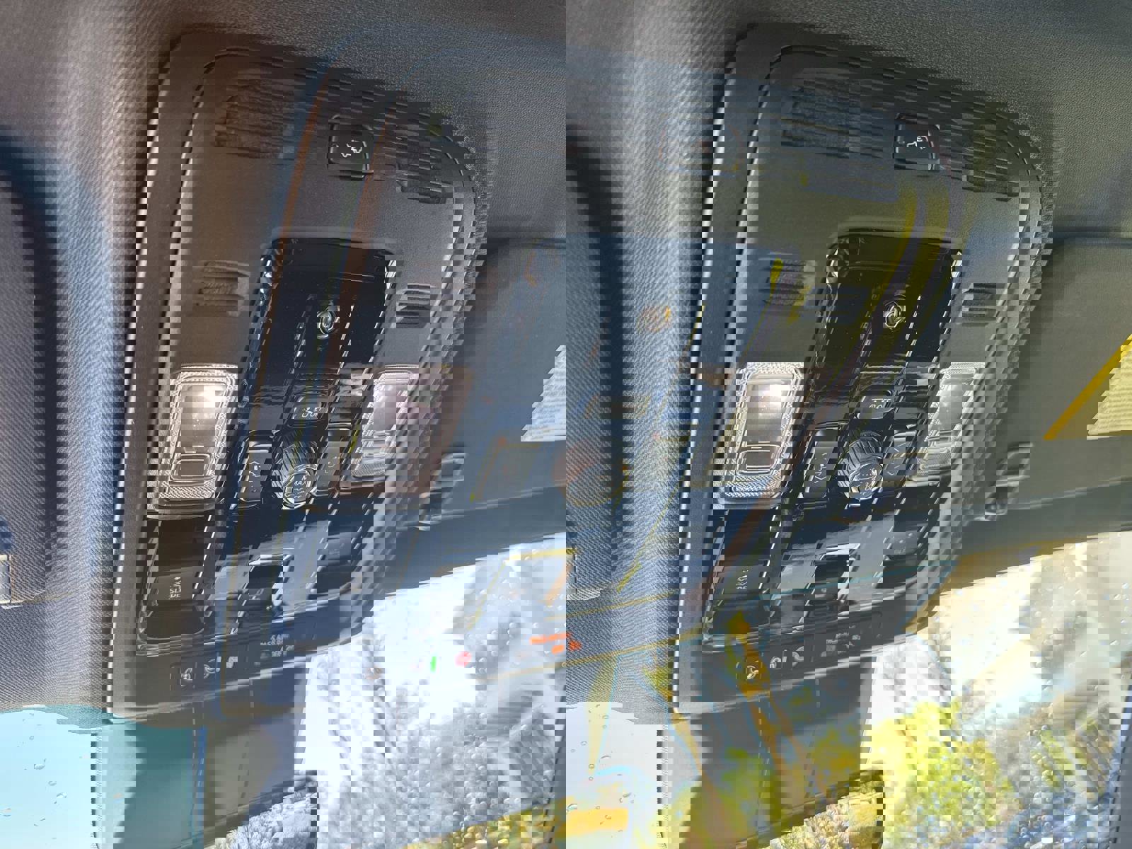 Certified 2025 Cadillac Escalade Sport image 33