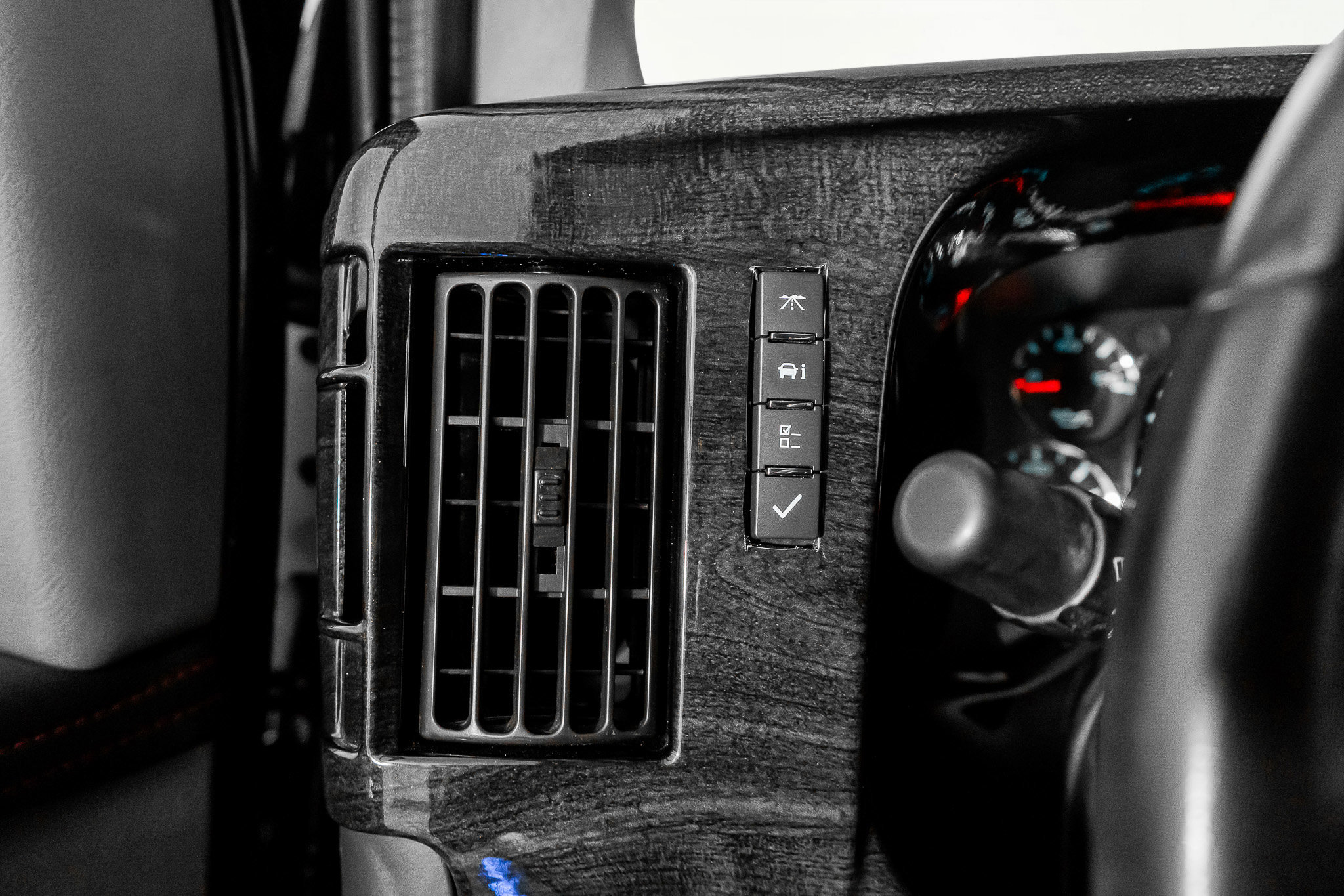 Used 2023 GMC Savana 2500 Conversion Van image 44