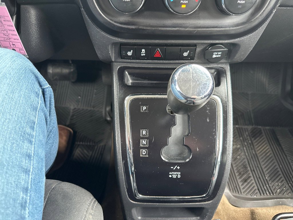 Used 2017 Jeep Patriot Latitude image 18