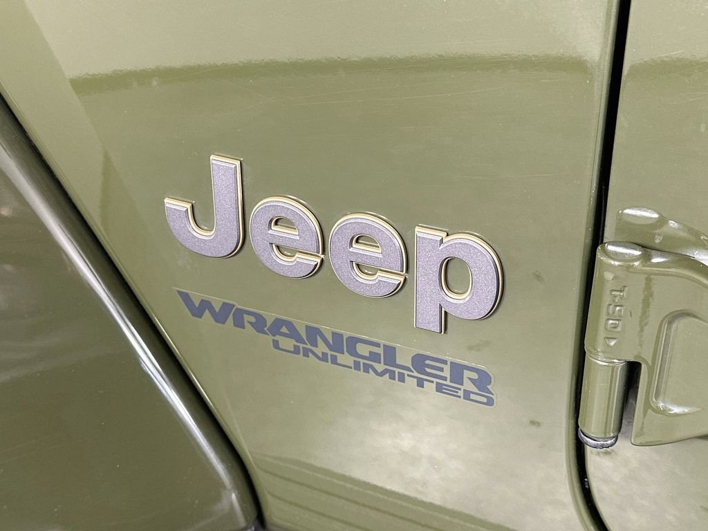 Used 2021 Jeep Wrangler Unlimited Rubicon w/ Trailer Tow Package AWD/4WD image 28