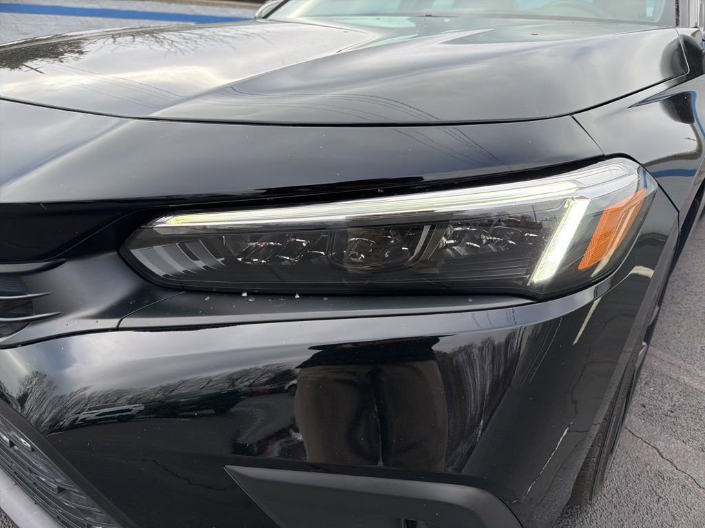 Used 2023 Honda Civic Sport image 9