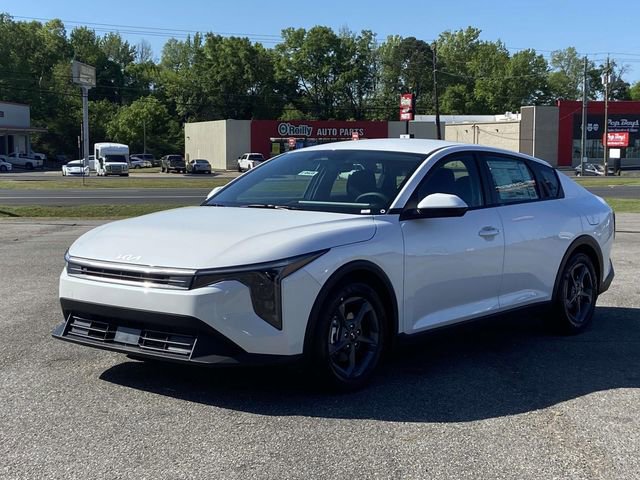 New 2026 Kia K4 FWD image 5