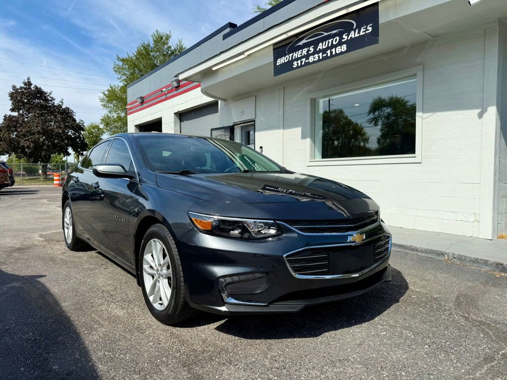 Used 2017 Chevrolet Malibu LT image 6