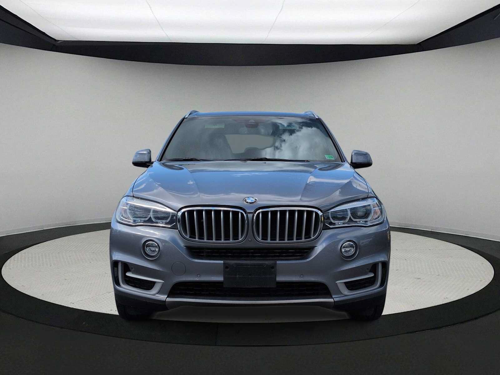 Used 2018 BMW X5 xDrive50i AWD/4WD image 3