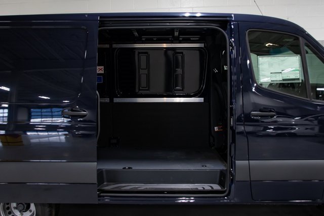 Used 2024 Mercedes-Benz Sprinter 4500 image 3