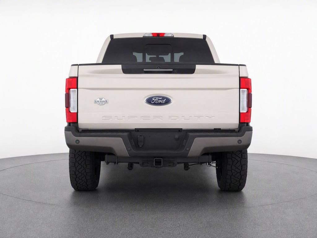 Used 2017 Ford F250 King Ranch w/ FX4 Off-Road Package AWD/4WD image 2