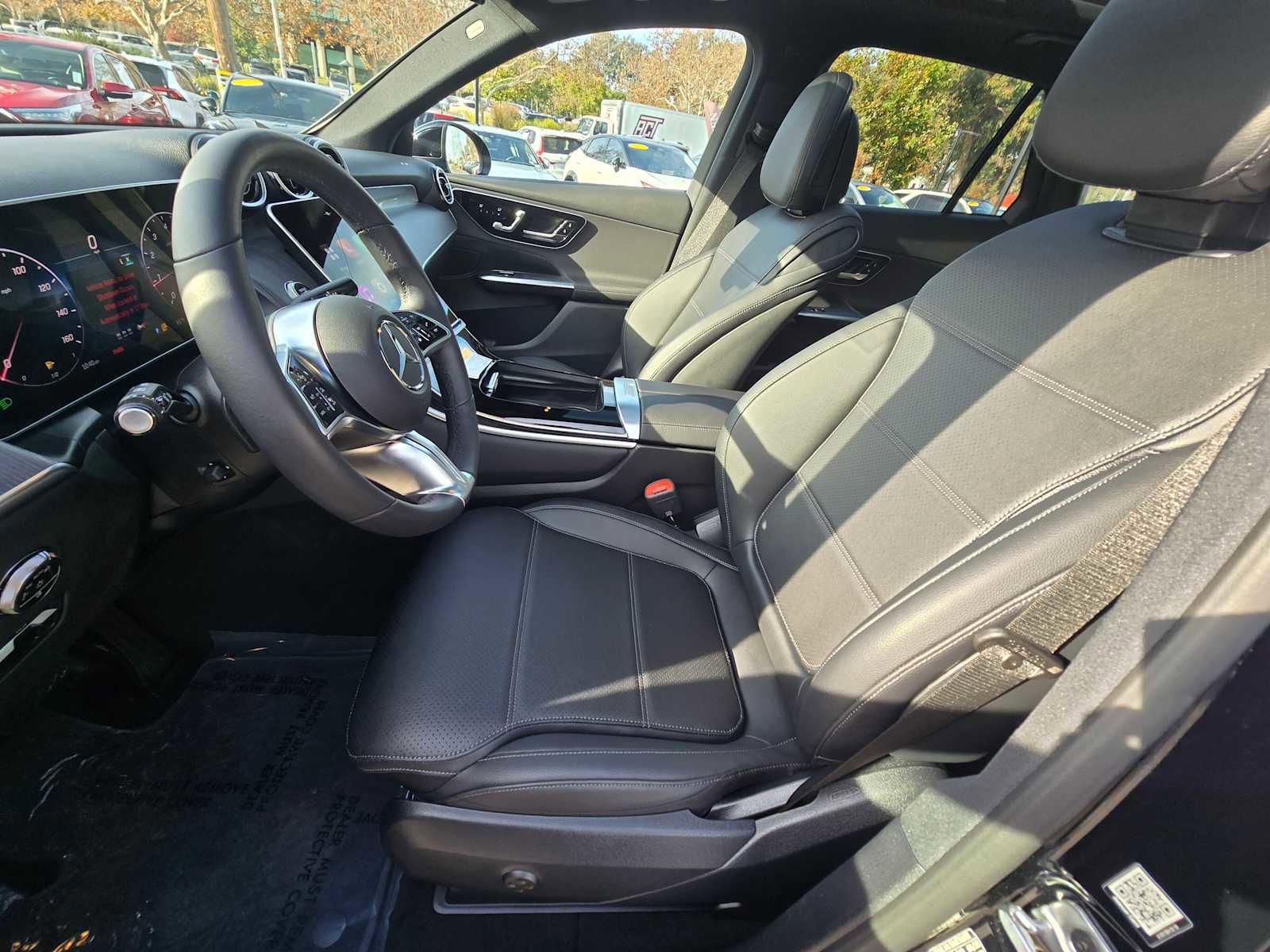 Certified 2026 Mercedes-Benz GLC 300 4MATIC image 25