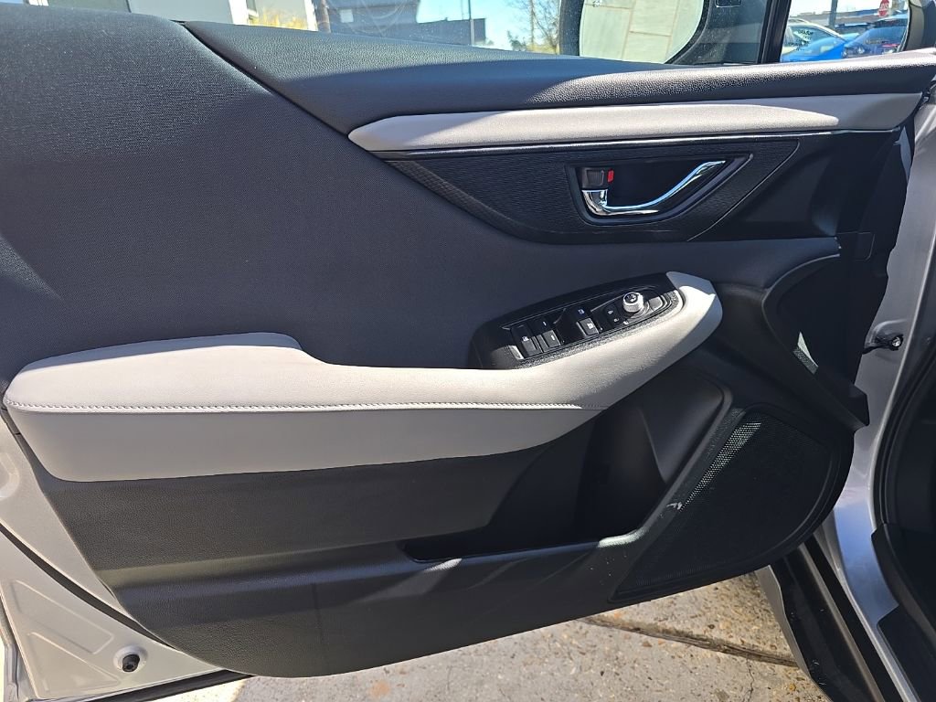 Used 2025 Subaru Outback Premium w/ Tech Package 1 image 38