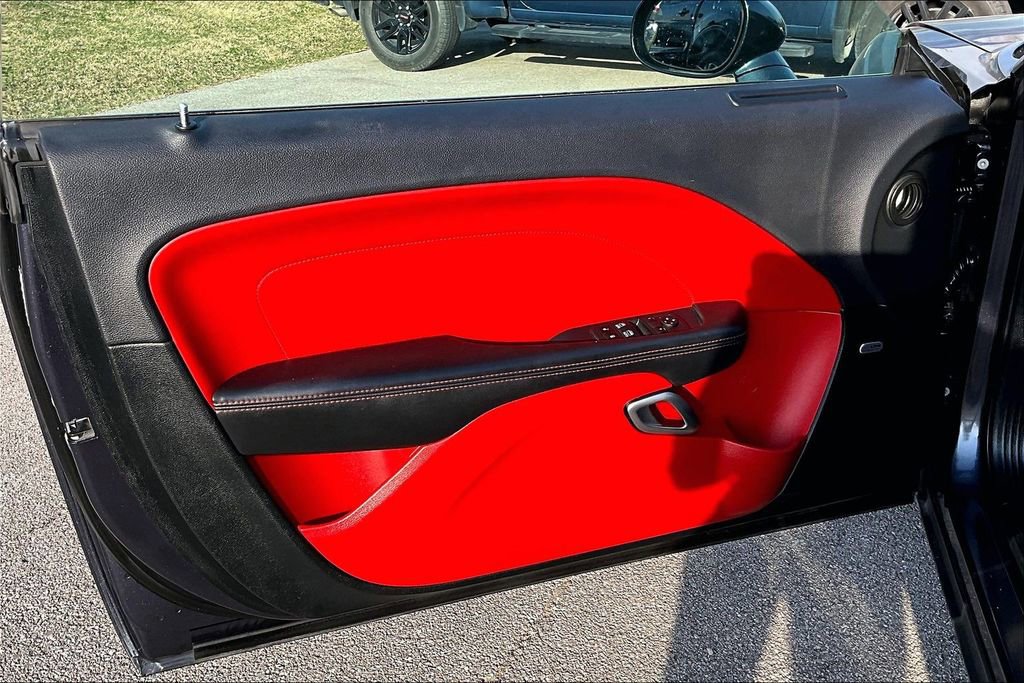 Used 2017 Dodge Challenger GT w/ Driver Convenience Group image 22