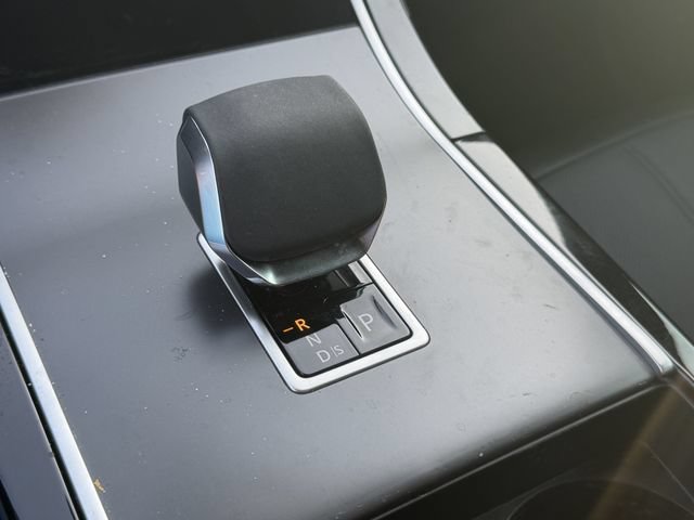 Used 2024 Land Rover Range Rover Evoque Dynamic SE AWD/4WD image 18