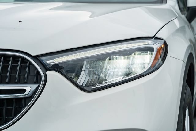Used 2023 Mercedes-Benz GLC 300 4MATIC image 13