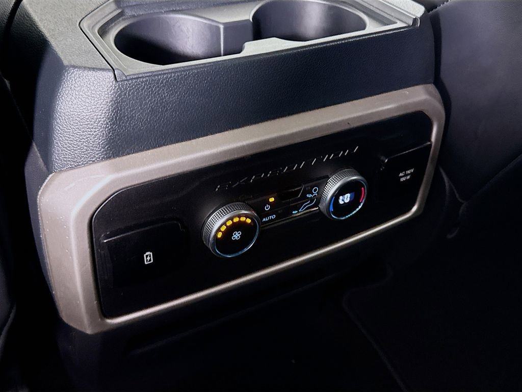 Used 2022 Ford Expedition XLT image 31