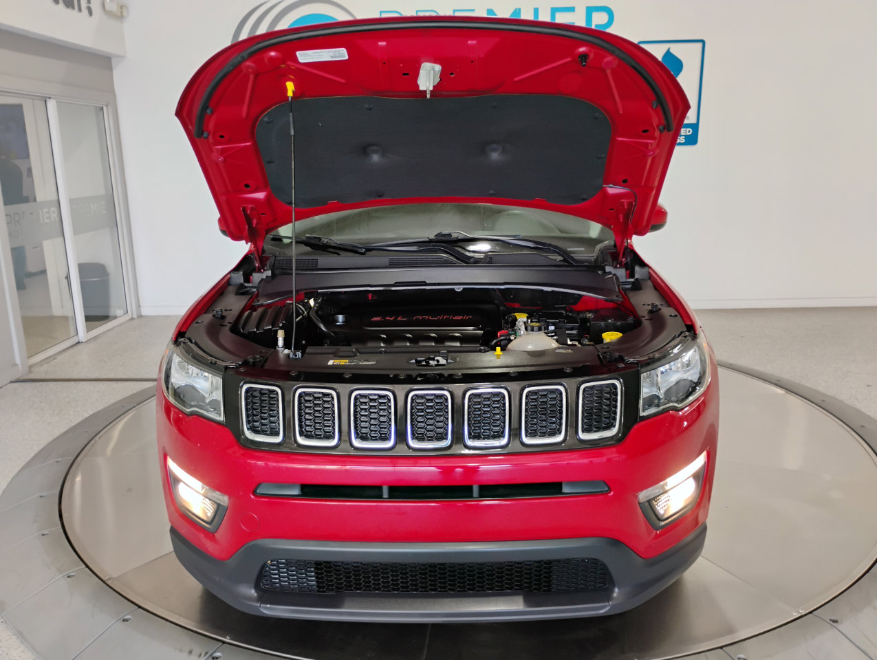 Used 2018 Jeep Compass Latitude image 44