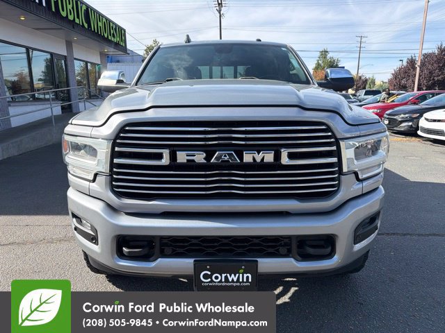 Used 2022 RAM 3500 Laramie AWD/4WD image 2