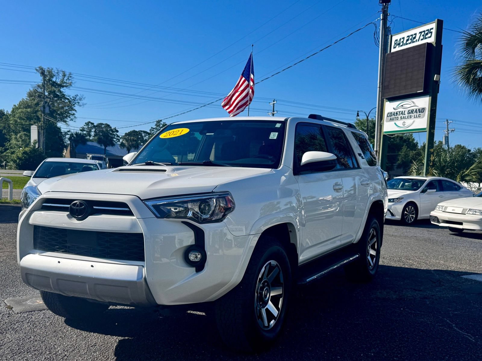 Used 2021 Toyota 4Runner TRD Off-Road AWD/4WD image 3