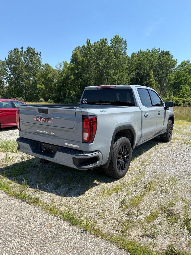 Used 2024 GMC Sierra 1500 Elevation AWD/4WD image 3