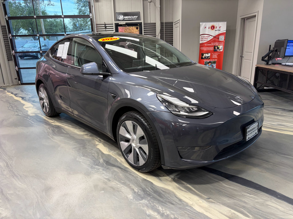 Used 2020 Tesla Model Y Long Range image 1