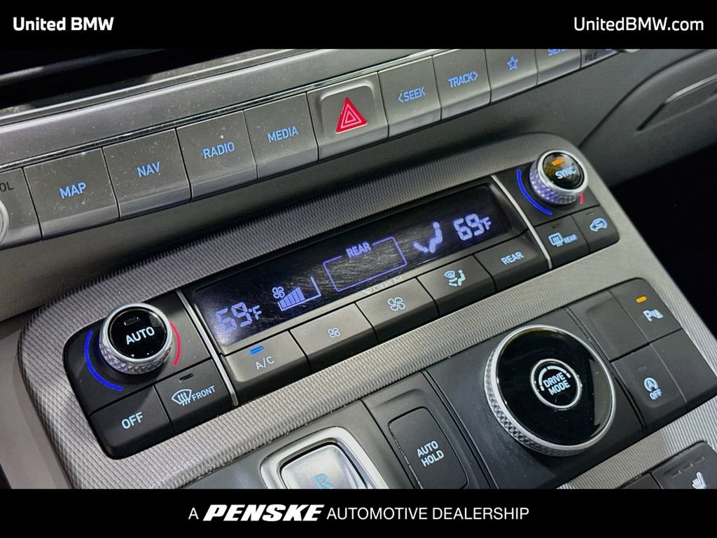 Used 2022 Hyundai Palisade SEL w/ Premium Package FWD image 11