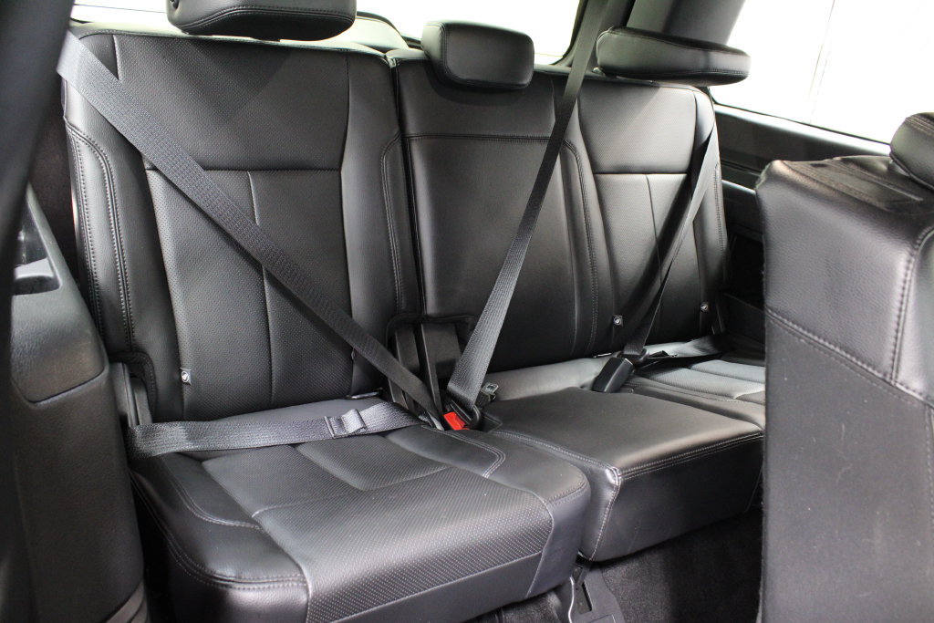 Used 2018 Ford Expedition XLT w/ Equipment Group 202A RWD image 21