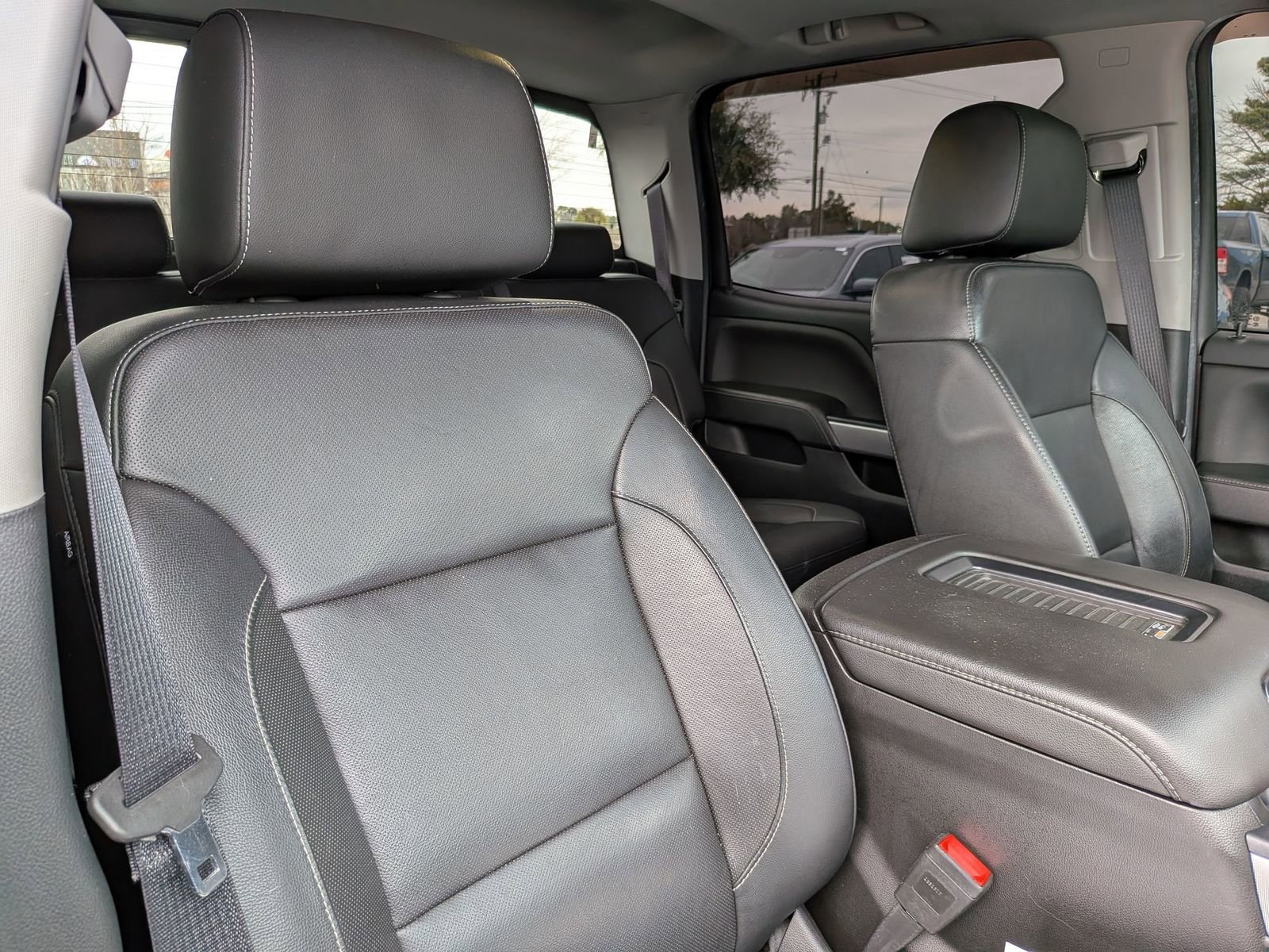 Used 2019 Chevrolet Silverado 3500 LTZ w/ Duramax Plus Package image 38