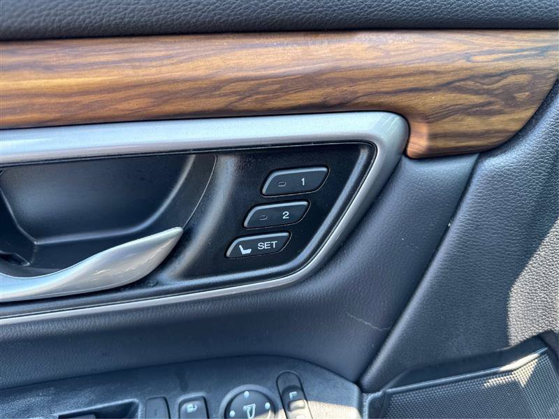Used 2018 Honda CR-V Touring image 35