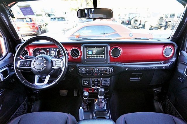 Used 2020 Jeep Wrangler Unlimited Rubicon AWD/4WD image 18