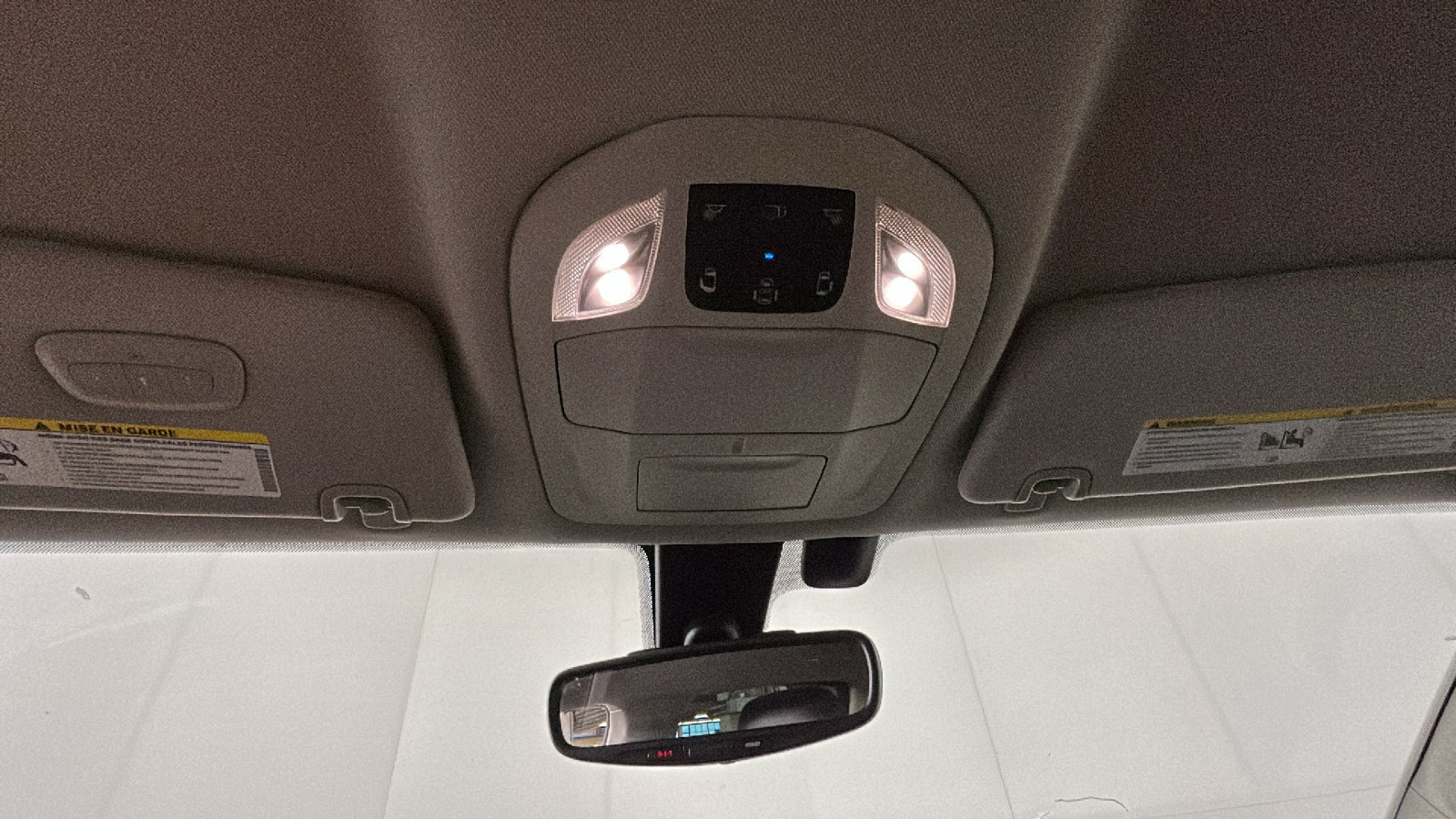 Used 2017 Chrysler Pacifica Touring-L FWD image 31
