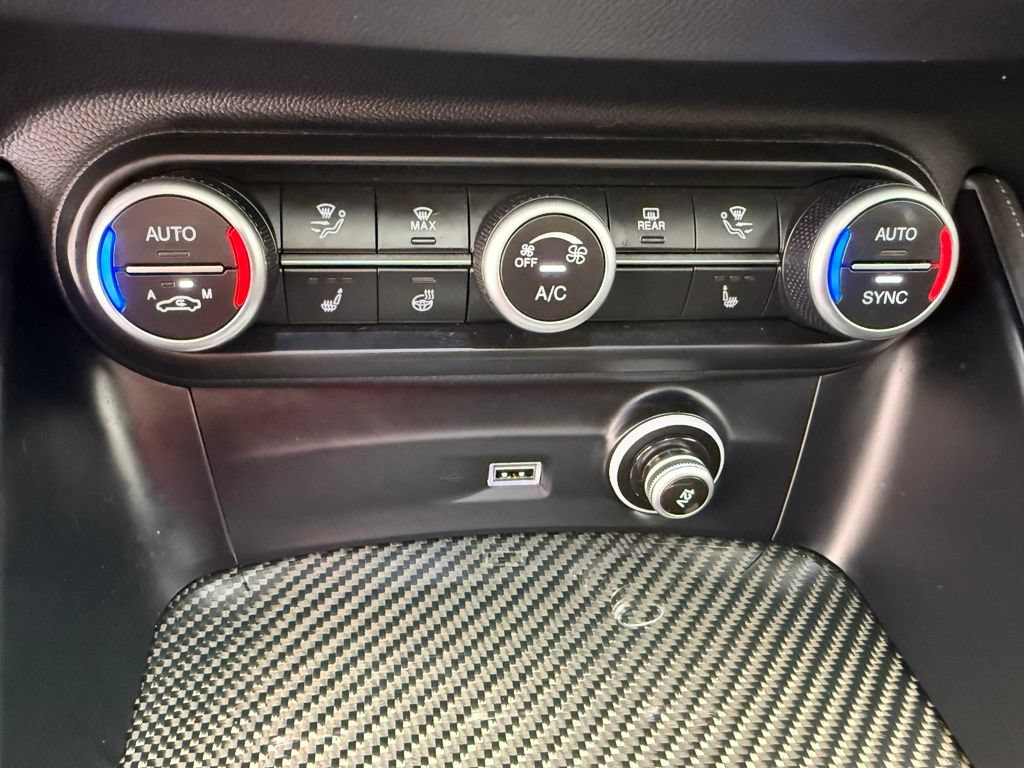 Used 2021 Alfa Romeo Stelvio Quadrifoglio AWD/4WD image 42
