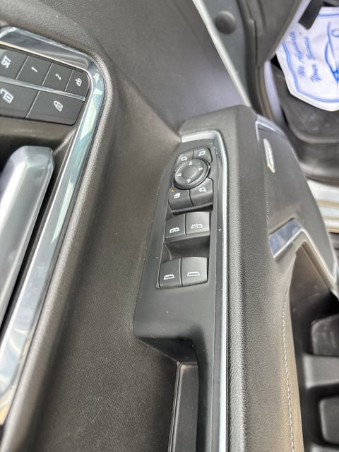 Used 2023 GMC Sierra 1500 SLT w/ SLT Premium Plus Package AWD/4WD image 15