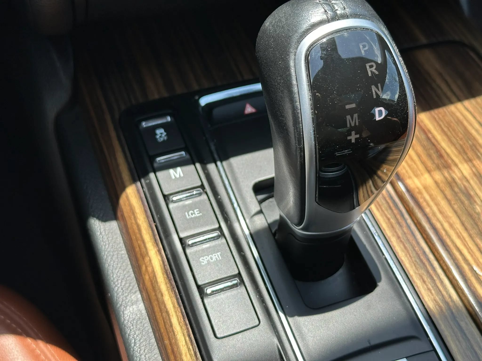 Used 2018 Maserati Ghibli S Q4 AWD/4WD image 35