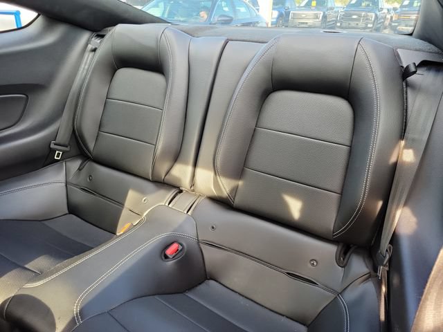 Used 2022 Ford Mustang Premium RWD image 9