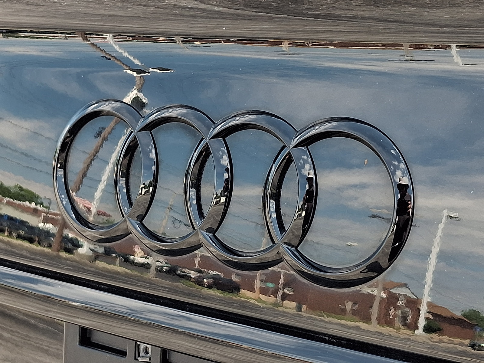 Used 2023 Audi SQ5 Premium Plus w/ Premium Plus Package AWD/4WD image 31