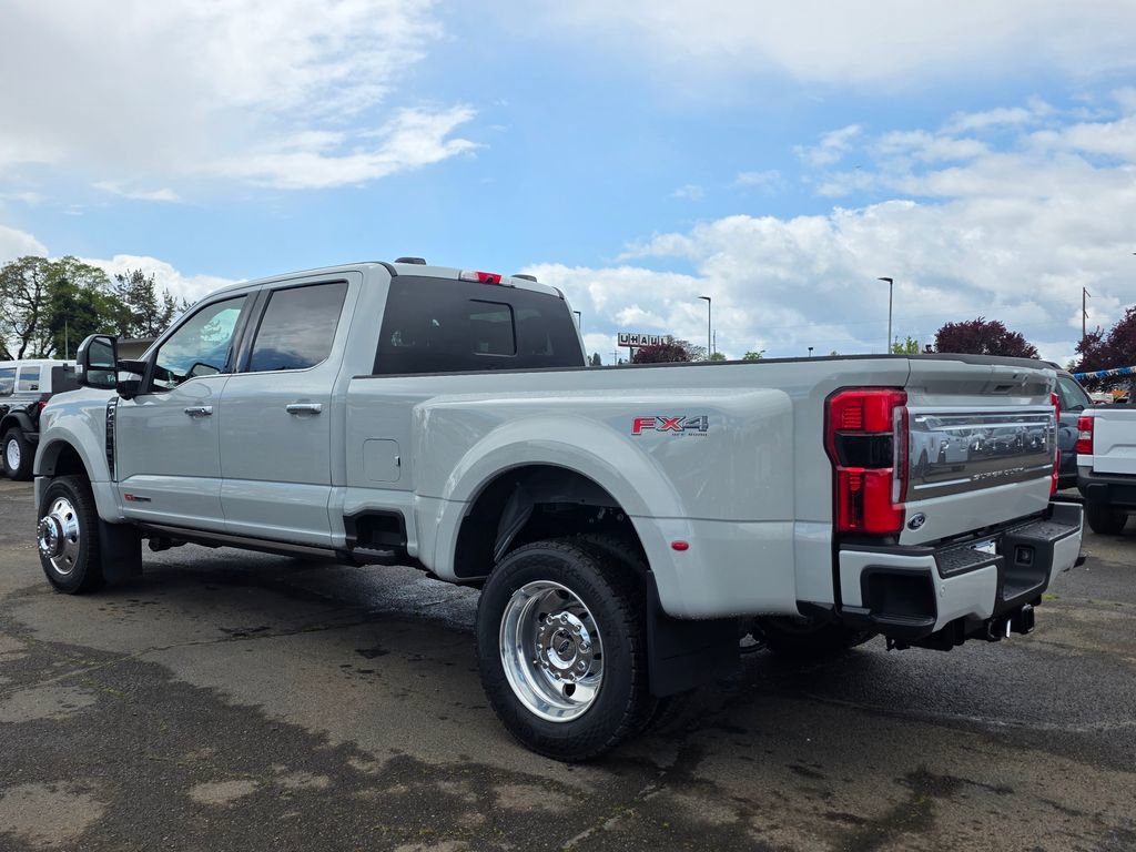 New 2026 Ford F450 Platinum w/ Platinum Plus Package AWD/4WD image 2