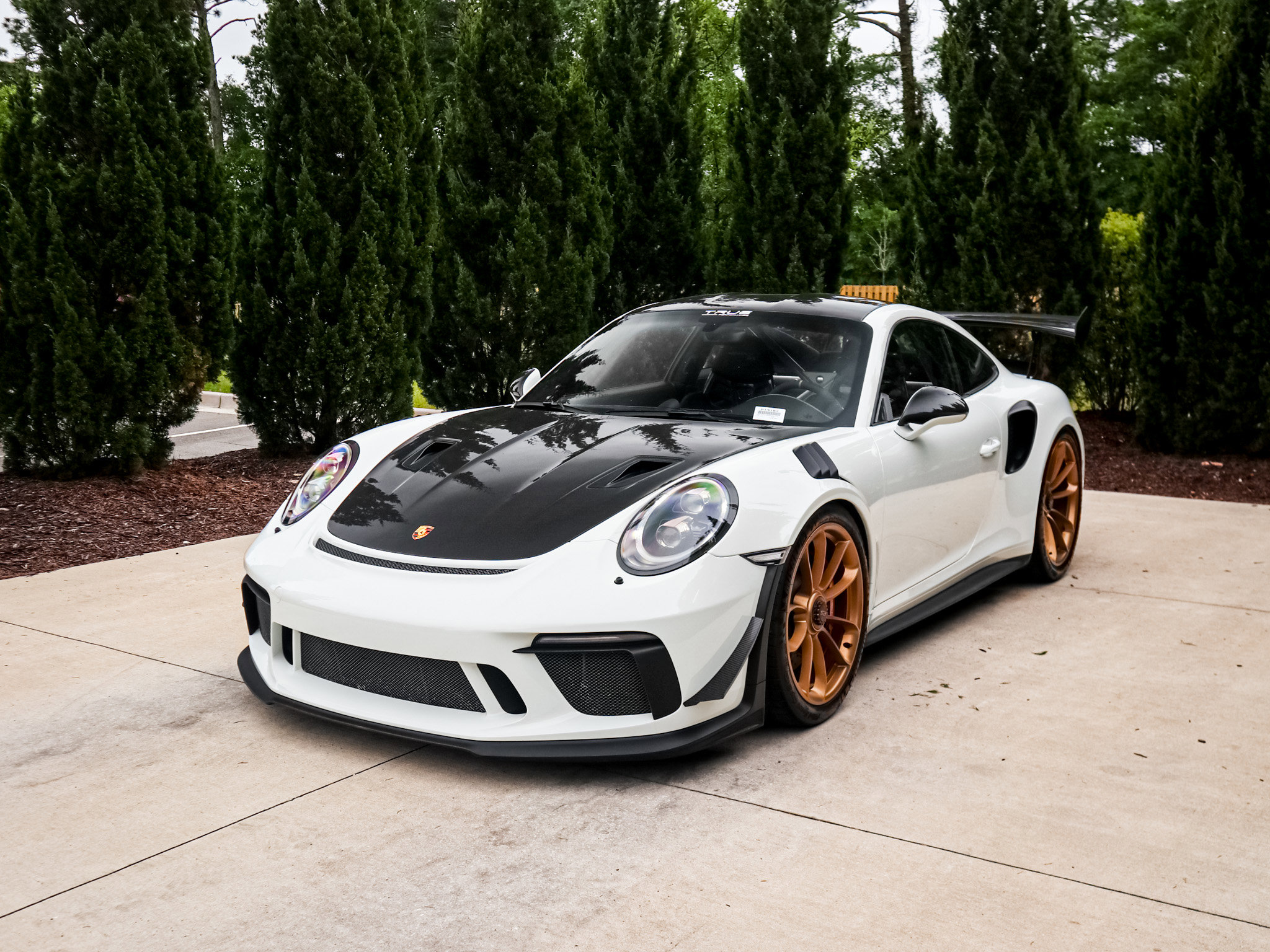 Used 2019 Porsche 911 GT3 RS w/ Weissach Package RWD image 5