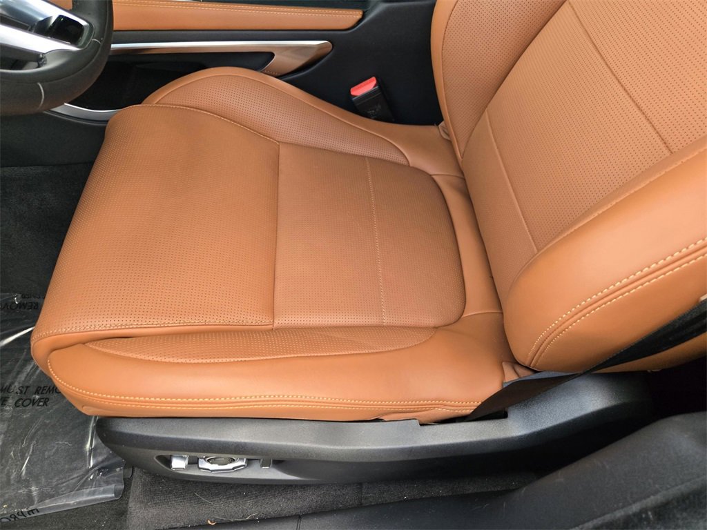 Used 2025 Jaguar F-PACE R-Dynamic S image 25