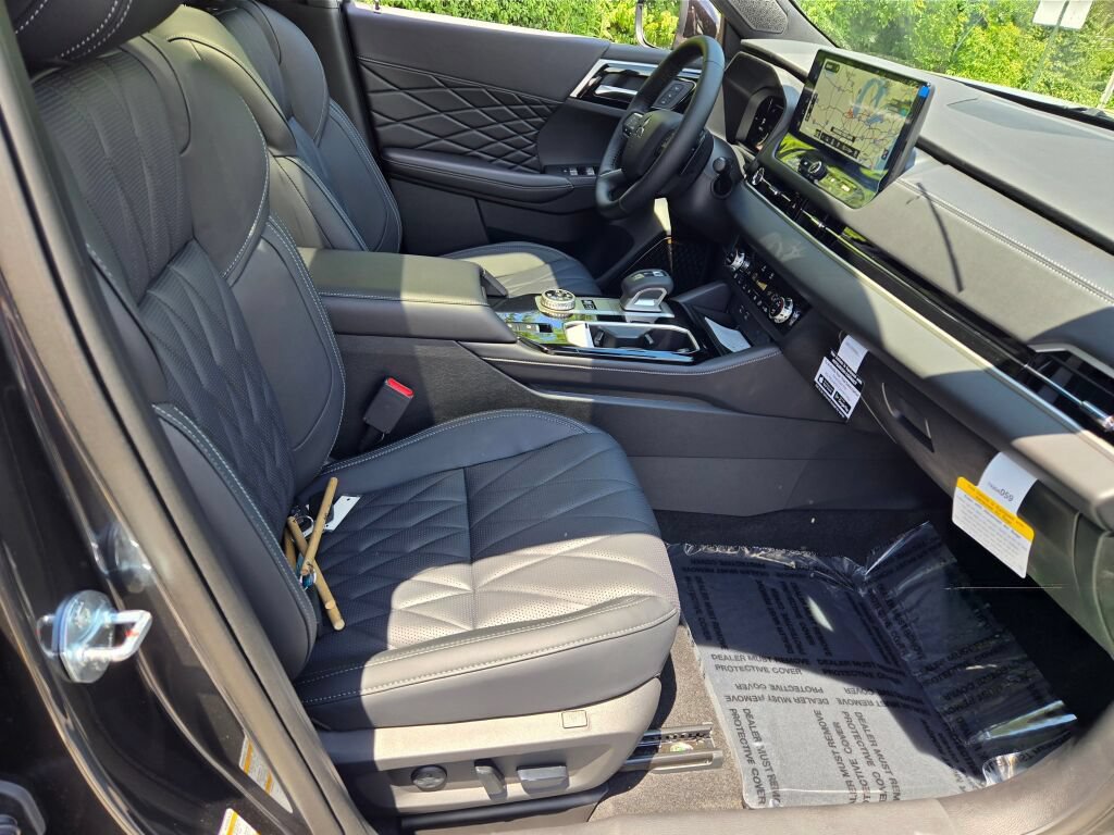 New 2026 Mitsubishi Outlander 4WD Plug-In Hybrid image 4