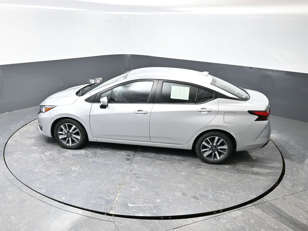 Used 2023 Nissan Versa SV image 43