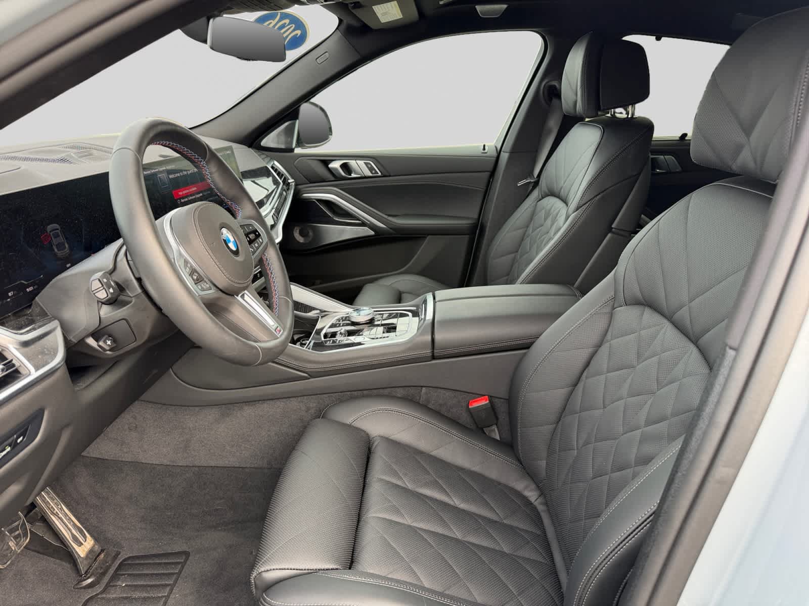 Used 2026 BMW X6 M60i w/ Executive Package AWD/4WD image 10