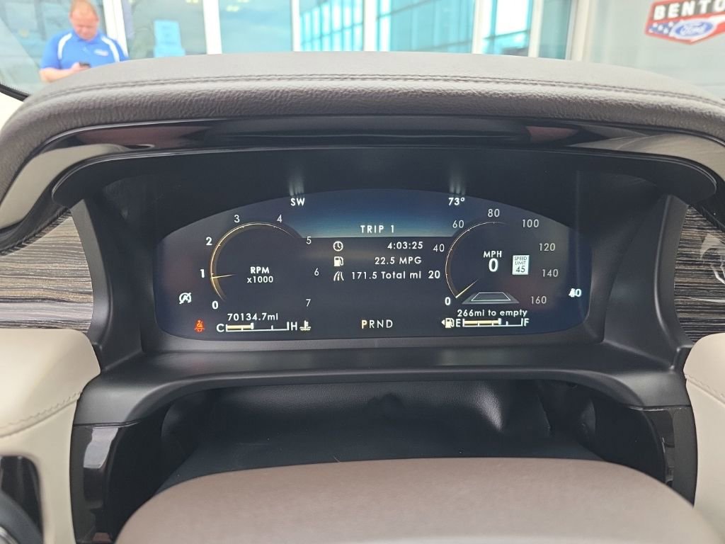 Used 2021 Lincoln Aviator Black Label w/ Dynamic Handling Package image 17